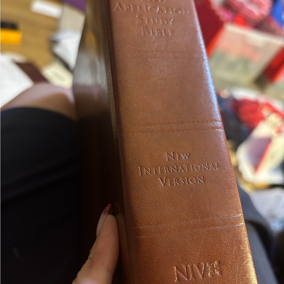Life Application STUDY BIBLE NIV European Duo-tone Leather Zondervan 2005 - Picture 2 of 5